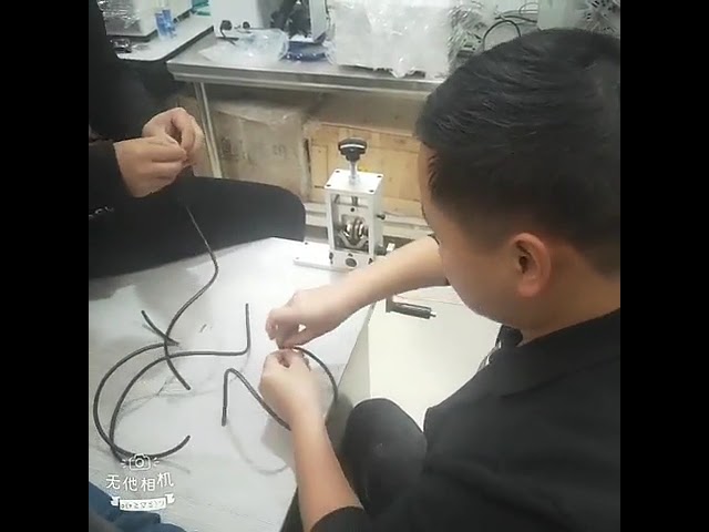 Manual Wire Stripping Machine